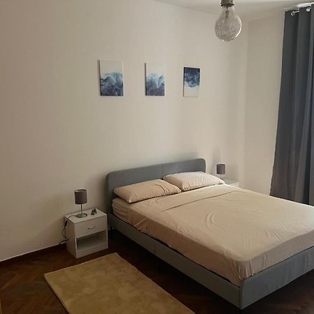 Casa Alice A 2 Passi Dal Centro 55 Mt 2 Apartment Trieste Bagian luar foto