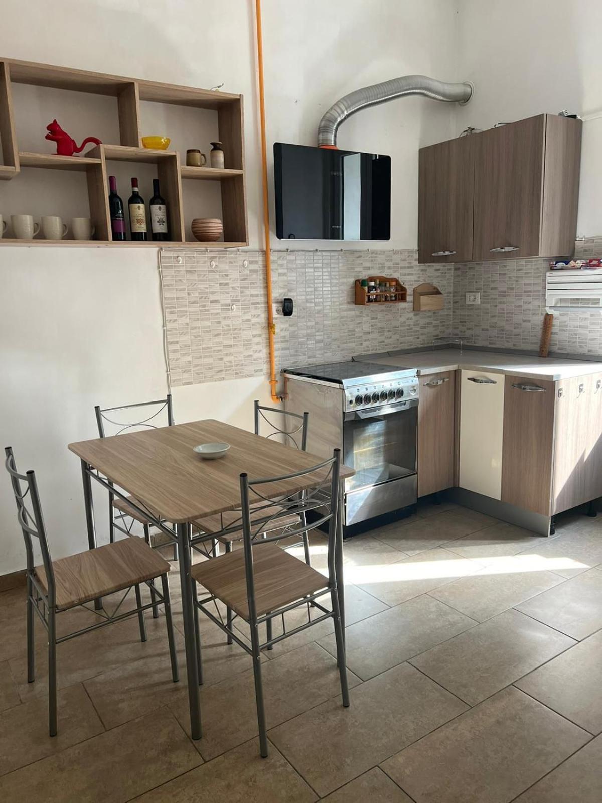 Casa Alice A 2 Passi Dal Centro 55 Mt 2 Apartment Trieste Bagian luar foto