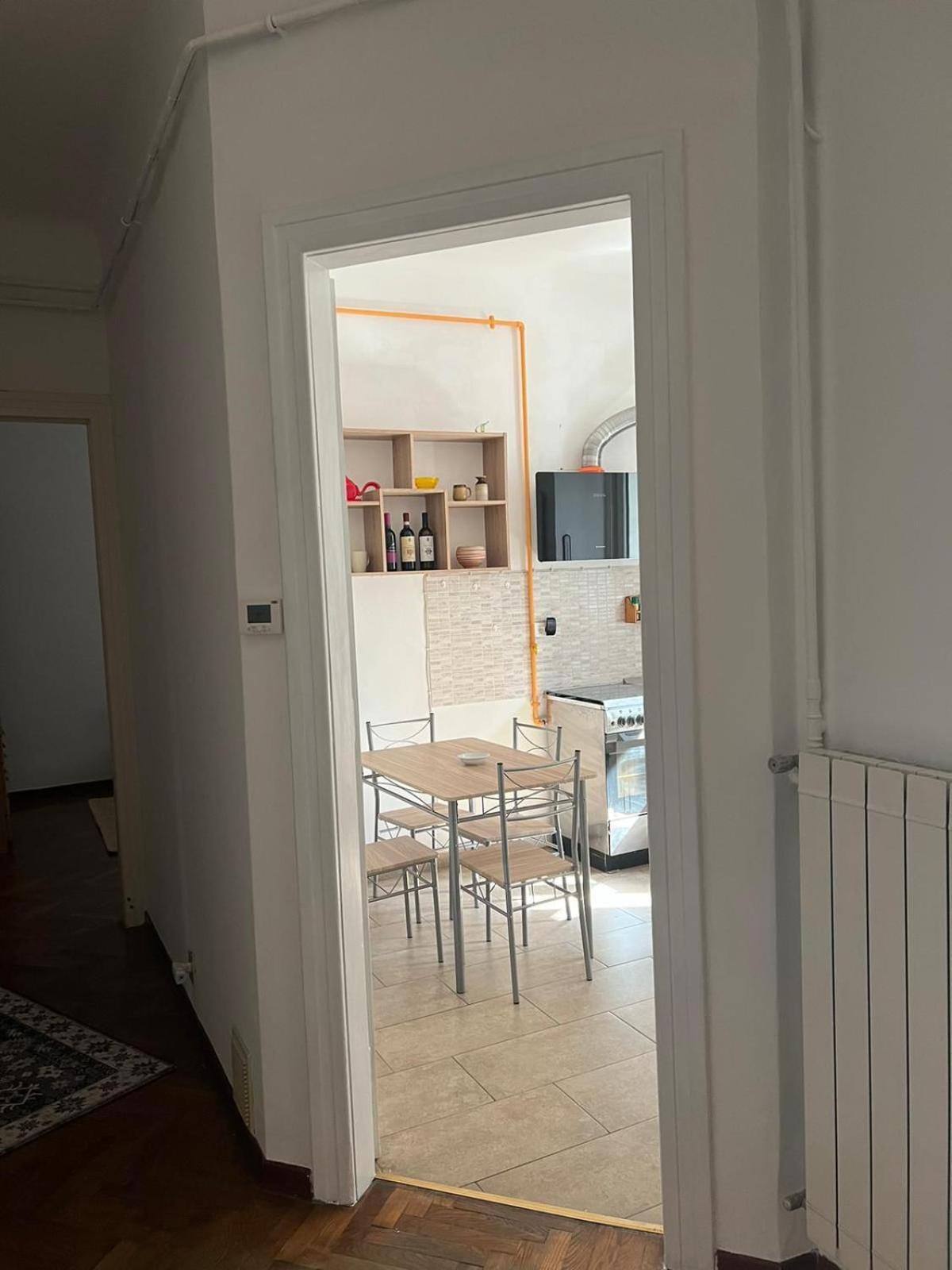 Casa Alice A 2 Passi Dal Centro 55 Mt 2 Apartment Trieste Bagian luar foto