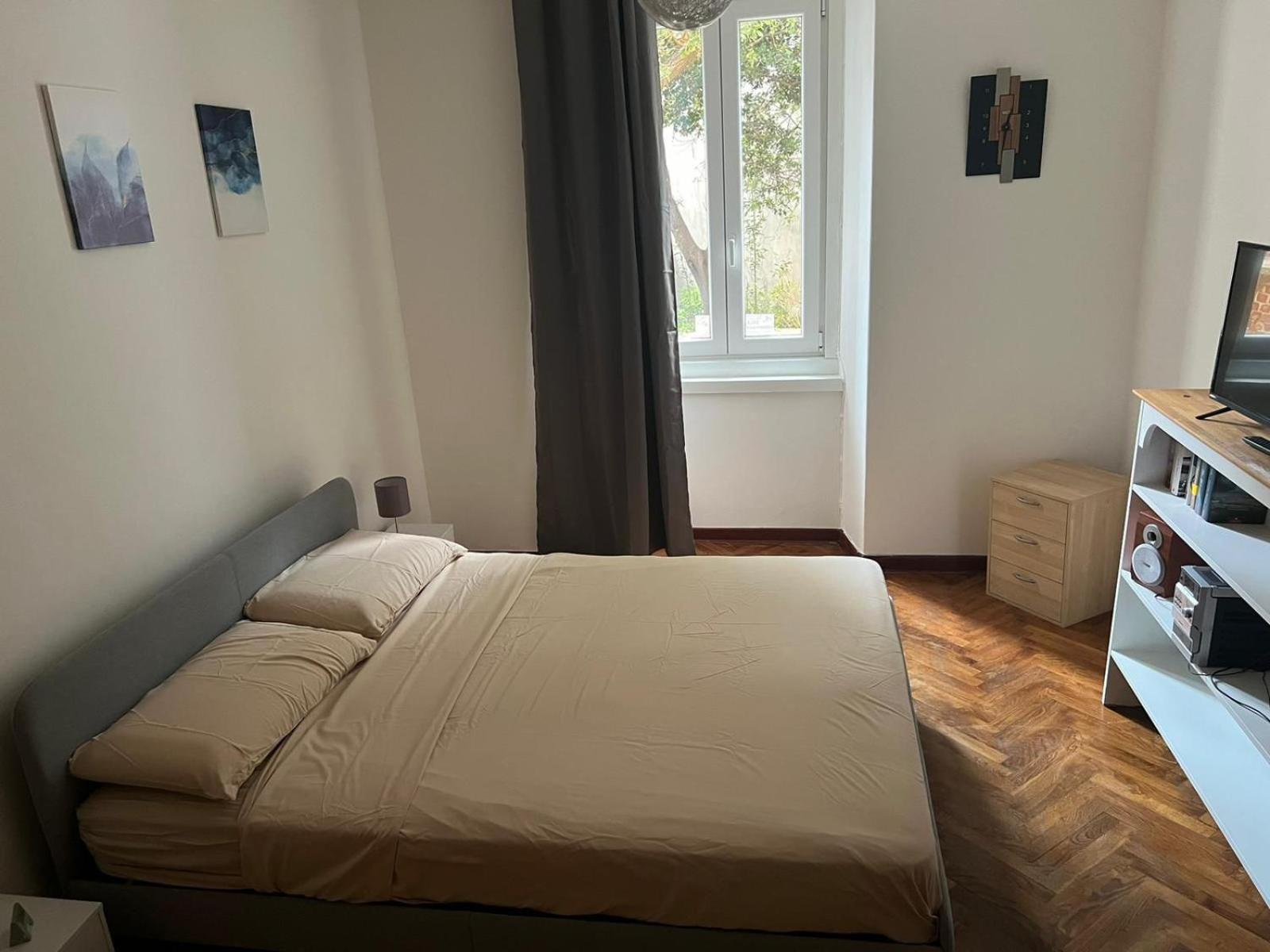 Casa Alice A 2 Passi Dal Centro 55 Mt 2 Apartment Trieste Bagian luar foto